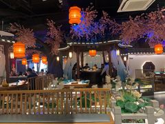 -荷塘秋月·本帮江浙菜(国权路店)