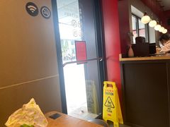-肯德基(八达岭步行街店)