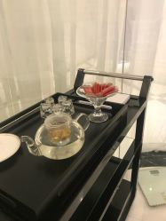 花茶和点心-奥斯芬·欧系贵族SPA