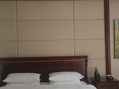 -上海怡沁园度假酒店