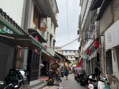 -正宗杨记普洱酸醋米线(总店)