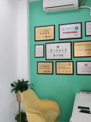 点击看大图 -佰草博士·专业祛痘祛斑培训