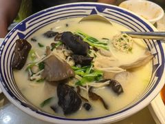 -眷江南之小蓝鲸(王府大街店)