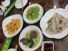 -民族饭荘(新华大街店)