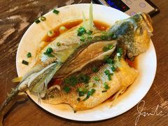 南海大黄花鱼-鲜小岛·铜锅涮肉