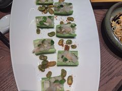 -映水芙蓉(长宁来福士店)