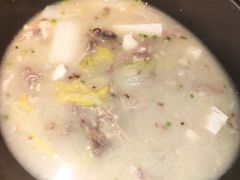 鸭架炖白菜豆腐汤-青年公社烤鸭(宝杨宝龙广场店)