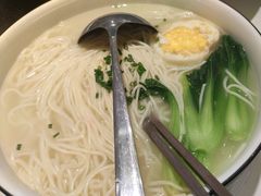 -沪华海鲜大酒楼(南汇店)