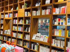 -百新书局(尚悦湾店)