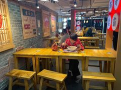 -呷佬·长沙手工米粉(金沙江路店)