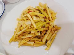 -天乐农家鱼头王(天目湖店)