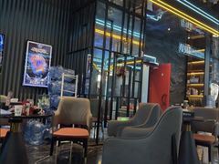 -屋有岛沉浸游戏旗舰店(中山公园店)