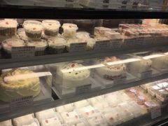 -红宝石·鲜奶小方·海派西点房(丰庄店)