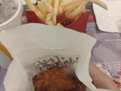 -麦当劳(华融店)