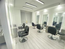 点击看大图 -LILI·HAIR SALON理理造型