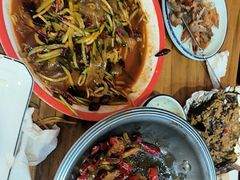 -圣夜东北菜烧烤·夜宵·小龙虾(胥江路店)