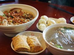 -佬钱湾仔(衣裳街店)