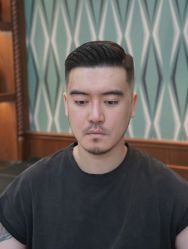 -豪帅男士理容馆