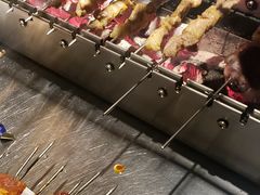 -狼遇见羊烧烤·现穿现烤(旧宫店)