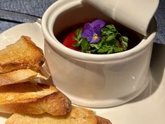 自制法式鹅肝酱配香脆面包-弦月窗LUNETTE BY AMANDA(复兴路店)