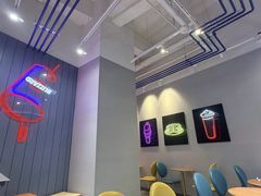 -DQ·蛋糕·冰淇淋(龙湖狮山天街店)