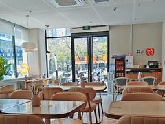 -必胜客(阿罗海店)
