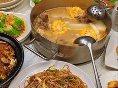 -肥仔文澳门猪骨煲(南京西路店)