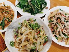 -正宗普宁豆干坊·洪记砂锅粥(红领巾路店)