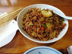 -怪噜范·老贵阳街头名小吃(鸿通城店)