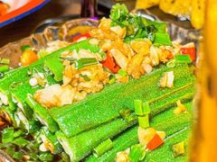 -人间半杯·小酒馆创意菜(三里屯店)