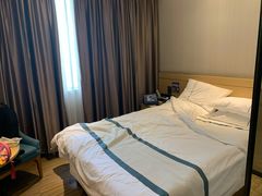 -城市便捷酒店(广州塔客村地铁站琶洲会展店)