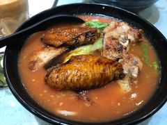 番茄浓汤鸡翅猪扒通粉-华嫂冰室(尖沙咀店)