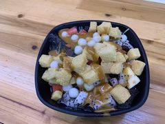 丈母娘冰粉-串妹花式冰粉(乐山总店)