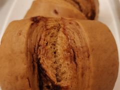 -李与白包子铺(桐梓林店)