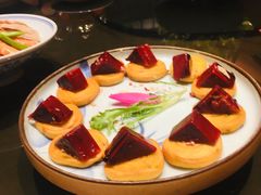 玫瑰鹅肝配上海葱油饼-上海人家花樣年华(中山公园店)