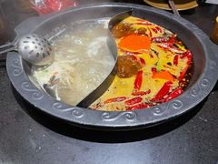 -宽板凳老灶火锅(簋街店)