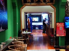 -沸炉重庆老火锅(军事博物馆店)