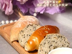 -塞纳河法国餐厅(唐延路店)