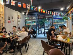 -陈员外正宗夹江烧烤(广福路店)
