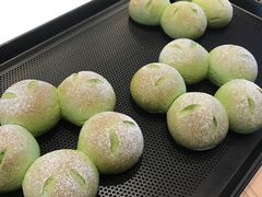 抹茶朵朵-面包和茶(万联店)