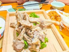-一群羊手扒肉·火锅·早茶(远东公寓店)
