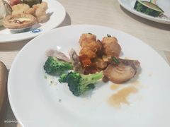 -纽斯特牛排自助餐厅(浦江万达店)