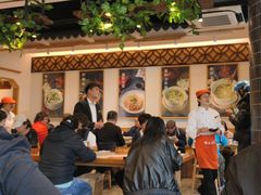 -馋三尺蟹粉小笼(人民广场店)