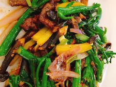 黑枞菌炒牛柳-德胜轩正宗顺德菜(宝安沙井会展中心店)