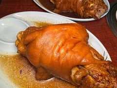 -聚首堂·特色小吃·肘子·炙子烤肉烤串(什刹海德胜门店)