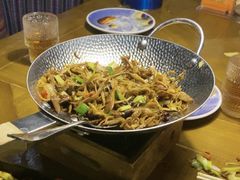 -雀舞云南菜(天津天河城购物中心店)