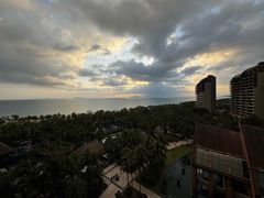 -三亚湾海居雅高铂尔曼度假酒店