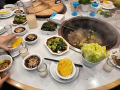 -鲁员外地锅鸡地锅鱼(古墩路店)