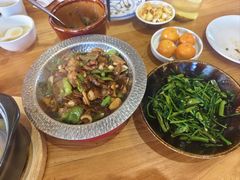 -小放牛炒菜馆(军校店)