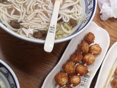 -鑫花溪牛肉米粉(凤凰街创始总店)